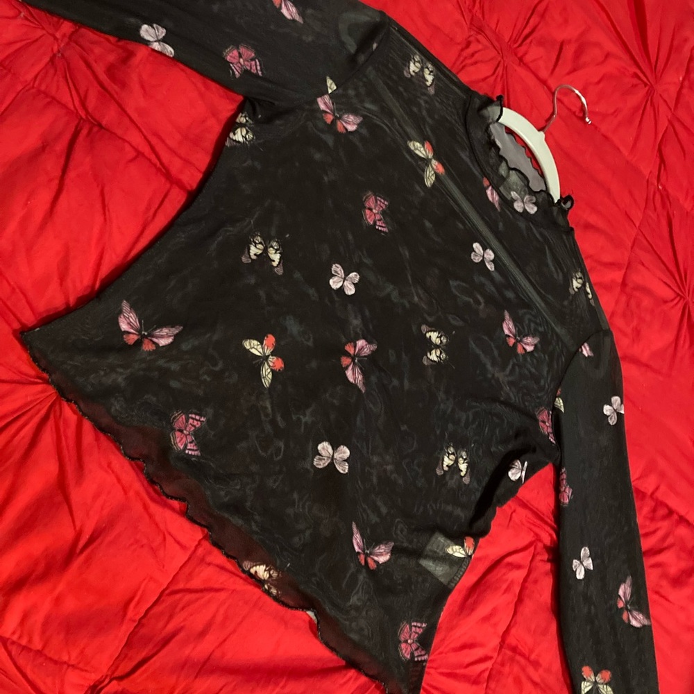 Mesh Mock-Neck Butterfly Top